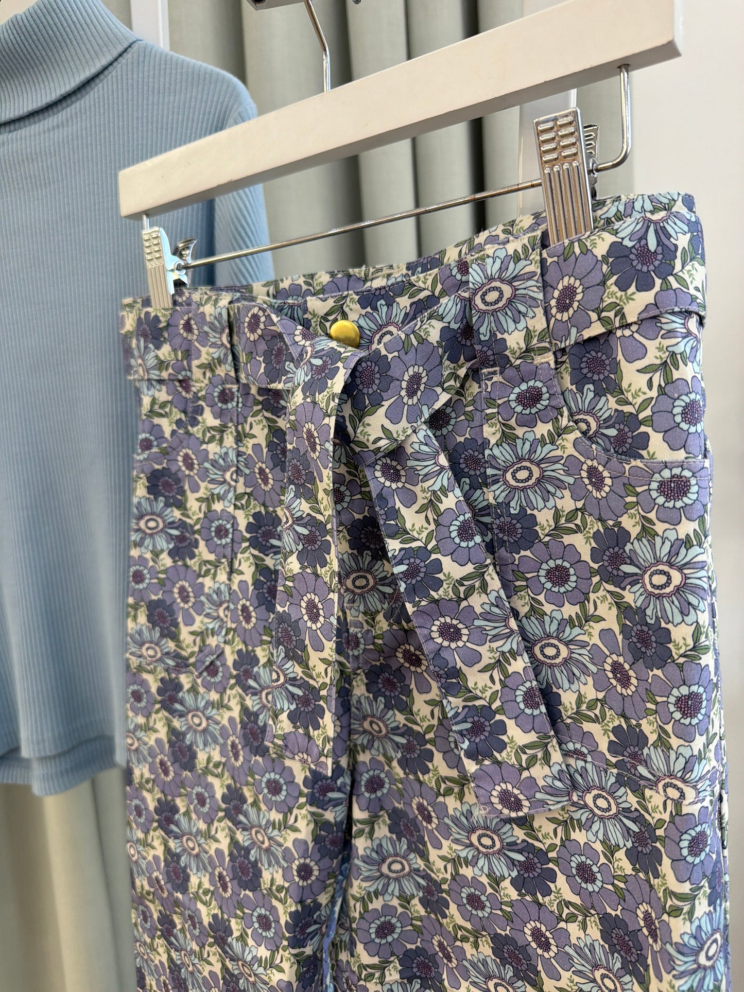 Claiborne Pant - Medford Floral & Ribbed Turtleneck Ice Blue