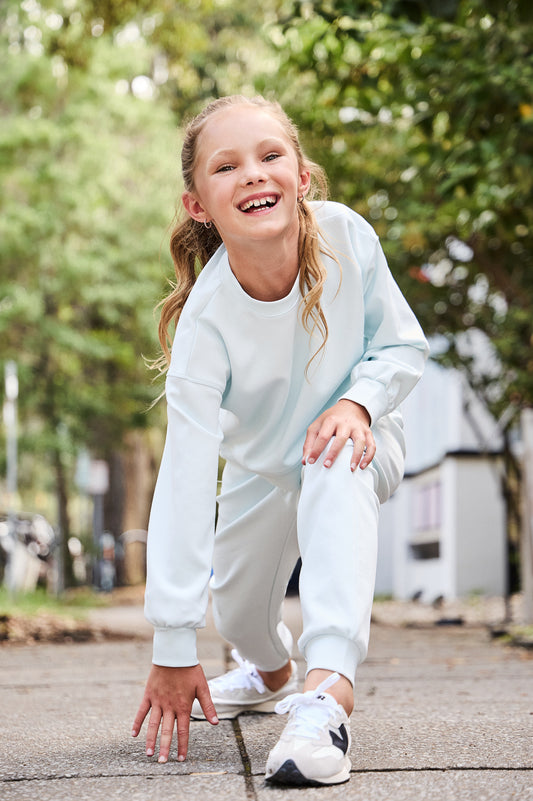 Darby Sweatshirt - Frost Cozy