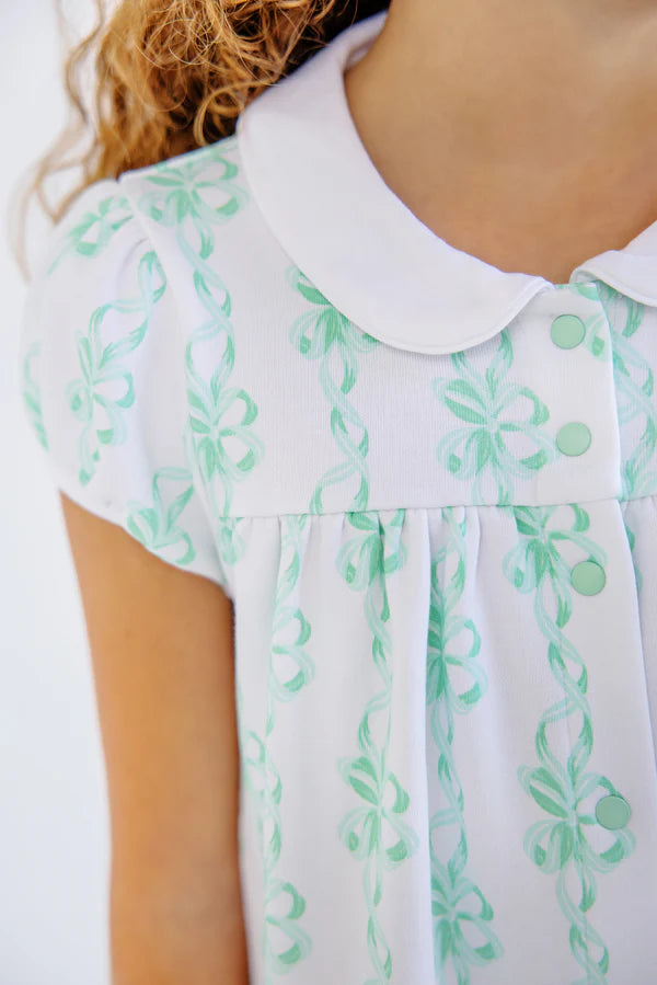 Tabitha's Teacher's Pet Dress- Heavy Weight Knit - Befitting
Bows/Worth
Ave White